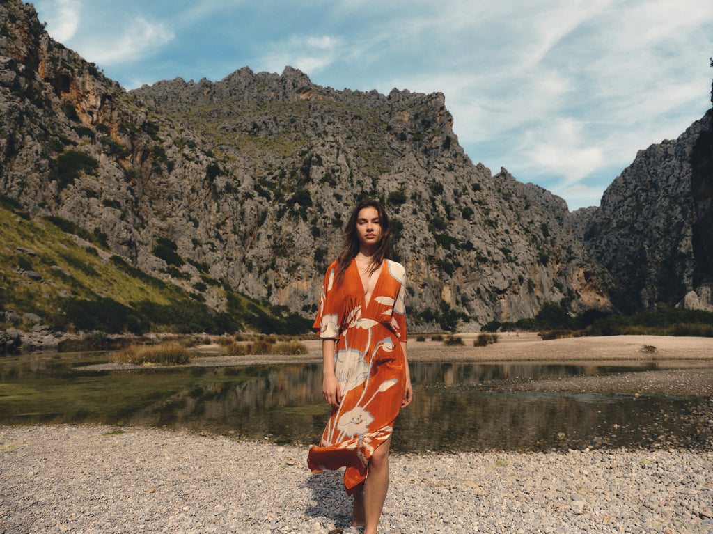 Juan De Dios Unveils Jardín de Agosto, Resort 25 Collection