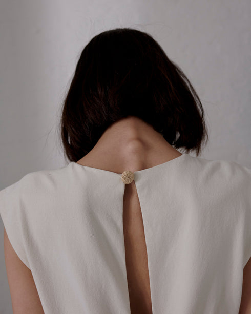 Gualanday Canvas Hand Embroidered Midi Dress / Ecru