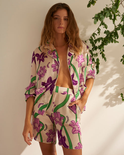 Noches De Luna Silk Shorts / Violet Flowers